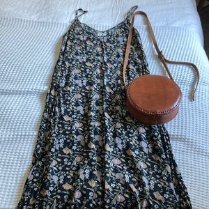 Natural Life Black Floral Maxi Dres Medium